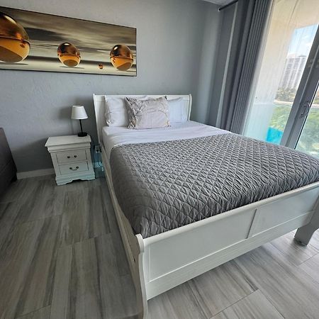 Sunny Isles Beach Spacious Apartment 외부 사진