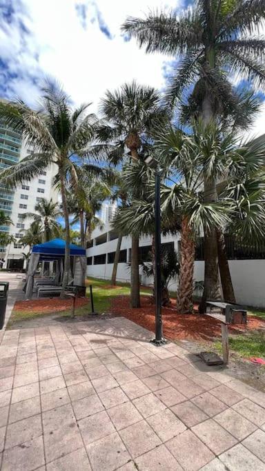 Sunny Isles Beach Spacious Apartment 외부 사진