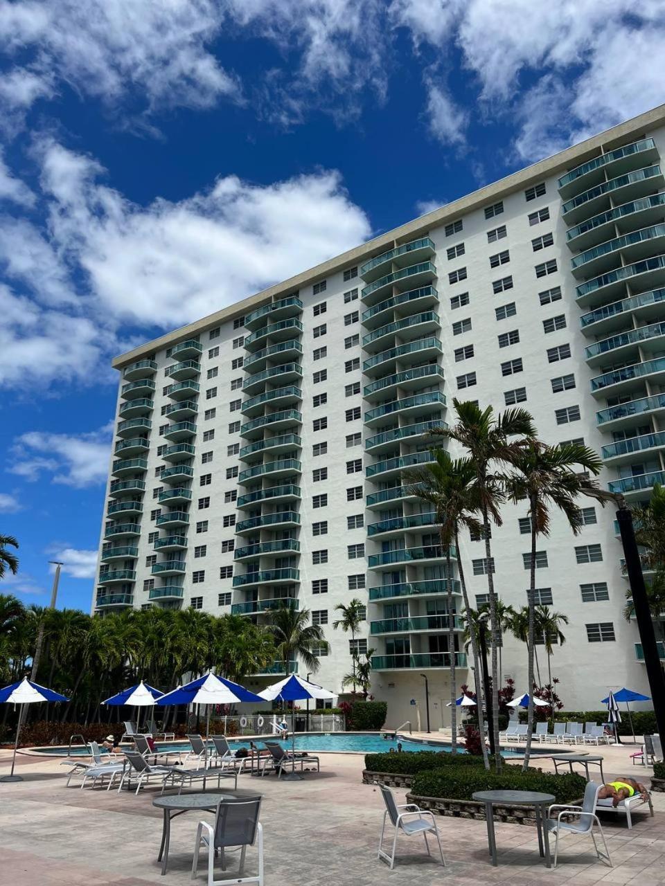 Sunny Isles Beach Spacious Apartment 외부 사진
