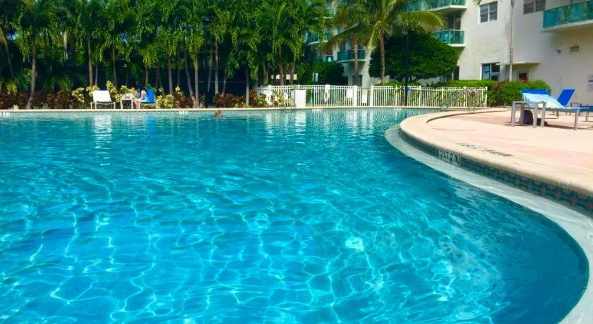Sunny Isles Beach Spacious Apartment 외부 사진